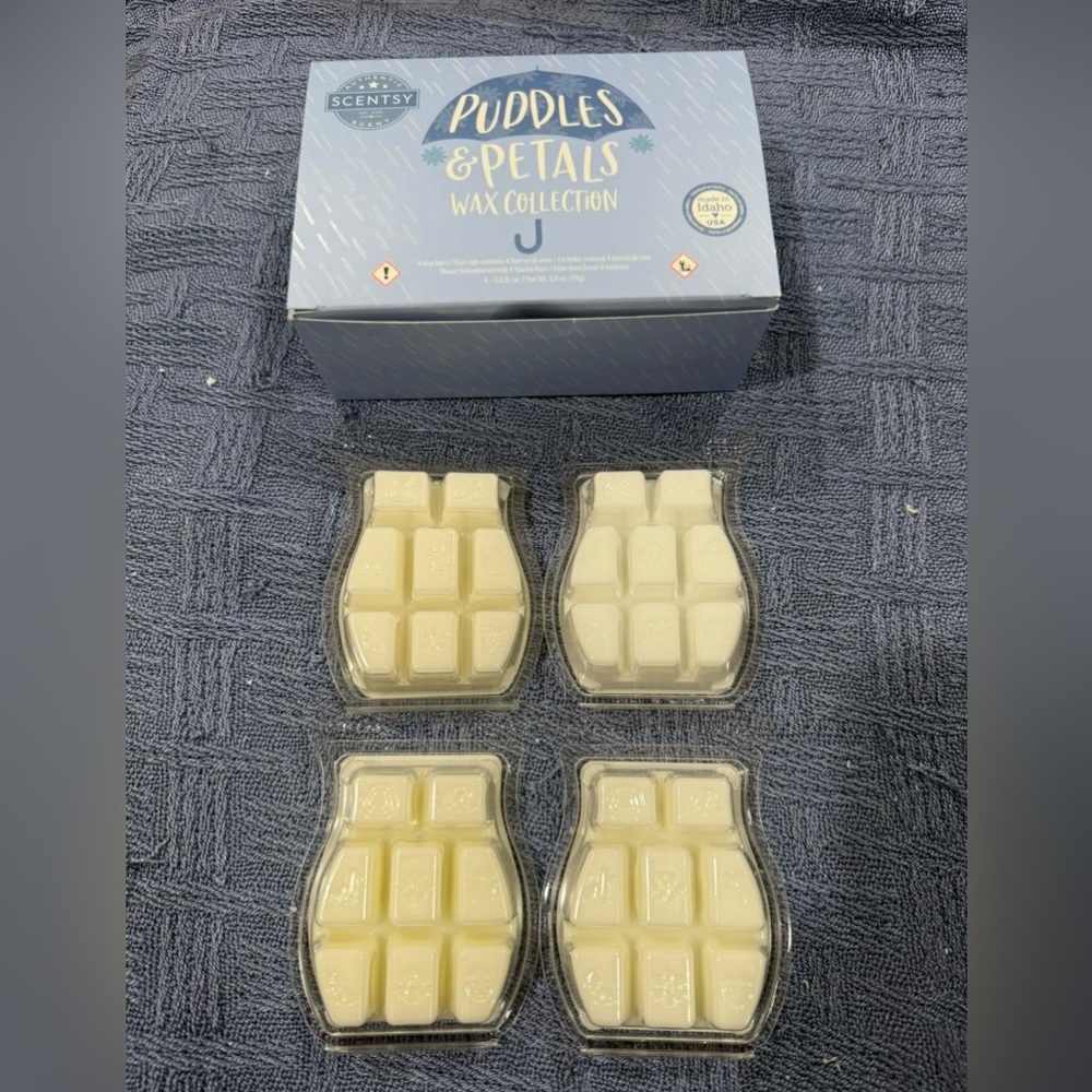 Scentsy Puddles & Petals Wax Collection - Picture 4 of 5